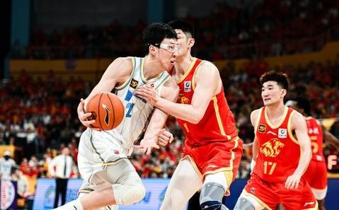 北京男篮对阵大连队，全队备战意志坚定(辽宁与北京男篮比赛录像回放)