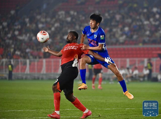 中甲球员身价排名：姆本扎150万欧居首，里瓦尔迪尼奥50万欧第七