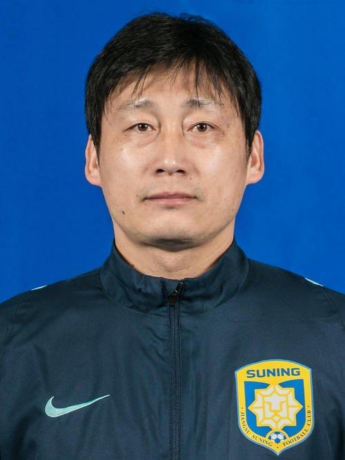 更新换代!泰山向4大老将开刀全部撤销报名一人或退役