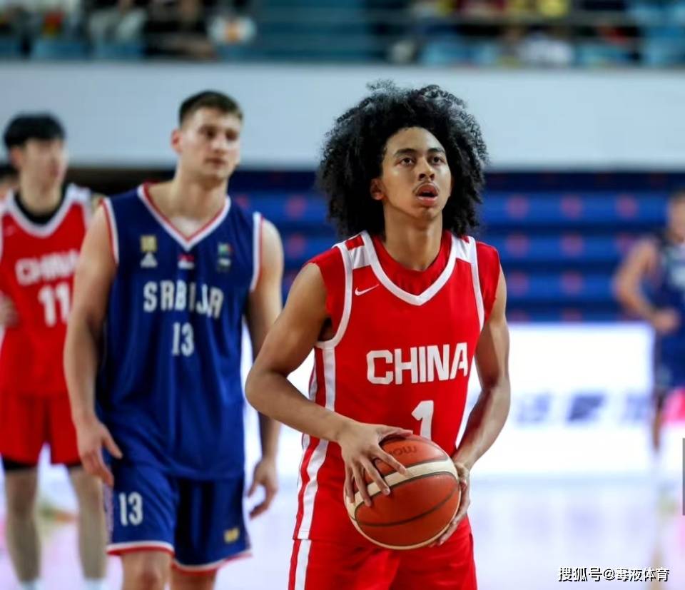 包含国青热身赛回顾：张博源27分，中国国青不敌意大利的词条